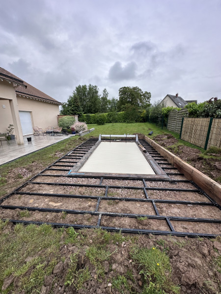 Terrasse composite piscine à Neauphle-le-Château