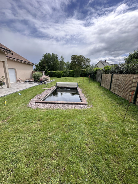 Terrasse composite piscine de qualité à Neauphle-le-Château