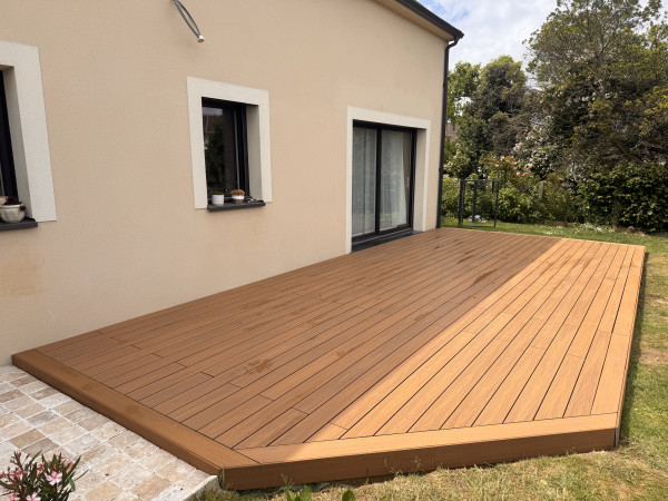 Aménagement terrasse composite Orgeval