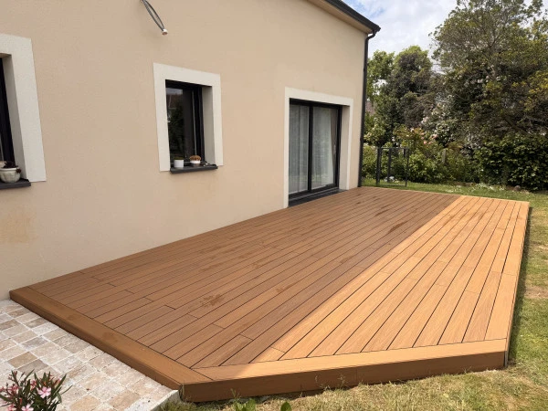 Aménagement terrasse composite Orgeval